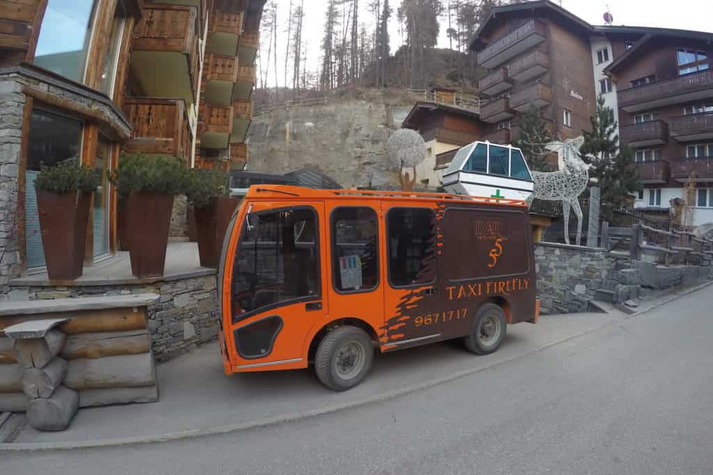Carro elétrico em Zermatt 