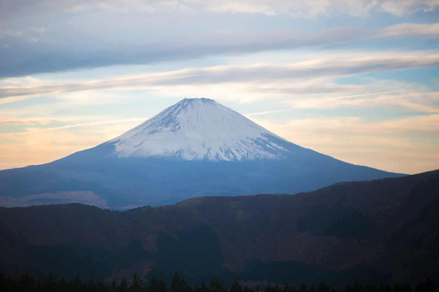 Montanha inverno Japão Próximo Embarque