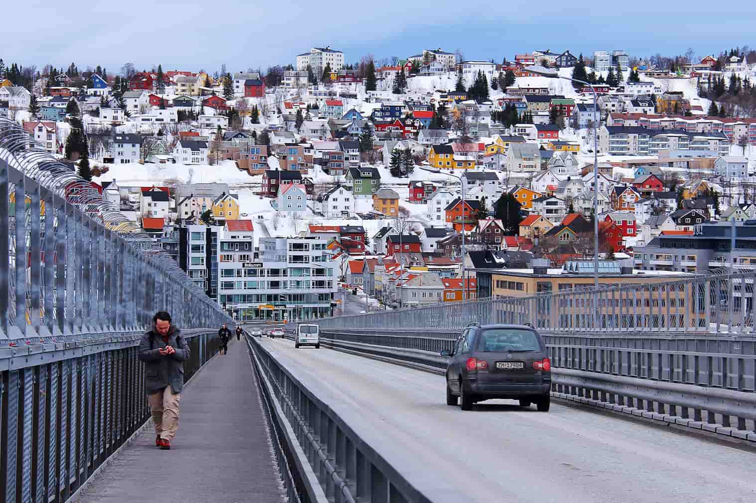 Tromso fica localizado no norte da Noruega