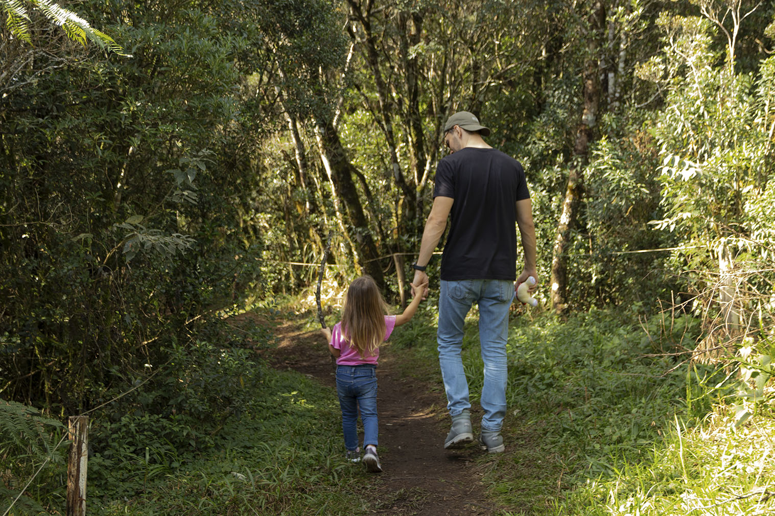 passeio com criança natureza